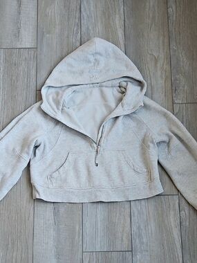 lululemon athletica Light Gray Cropped Half-Zip Hoodie (non noticeable stain)